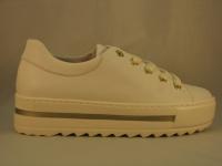 26.496 Off white